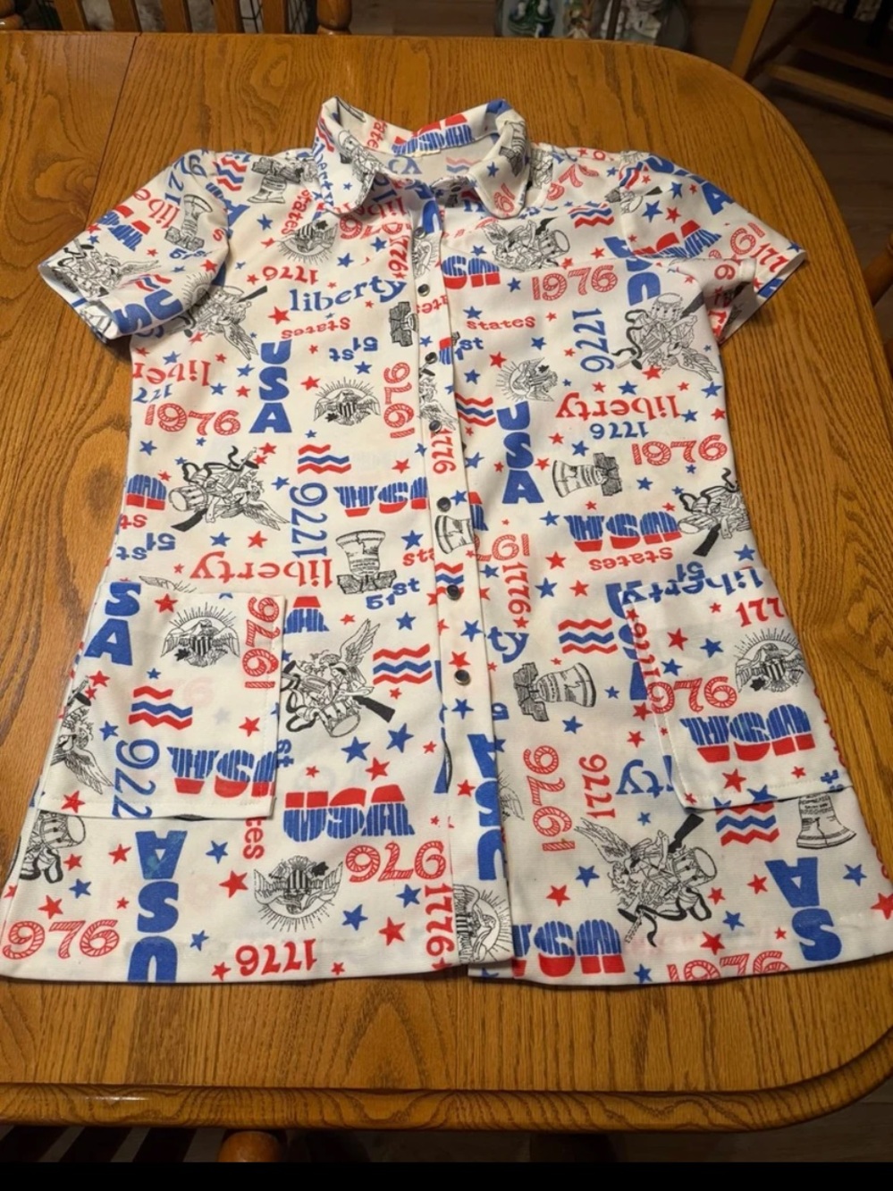 Vintage Women’s USA 1976 Celebration Shirt - Picture 2 of 5